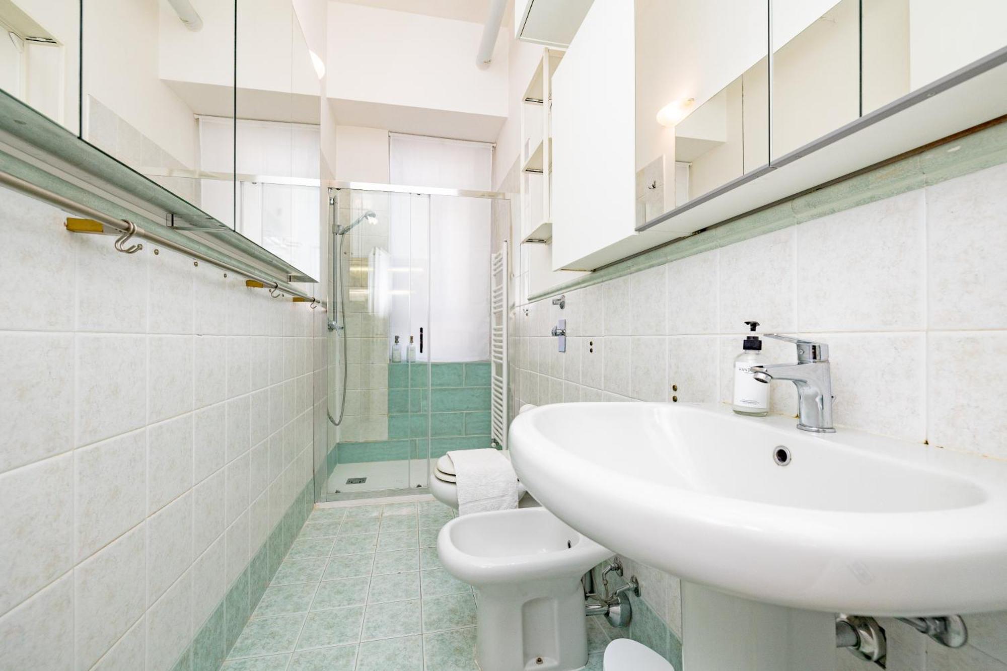 Apartamento Minimal Near Bocconi Milán